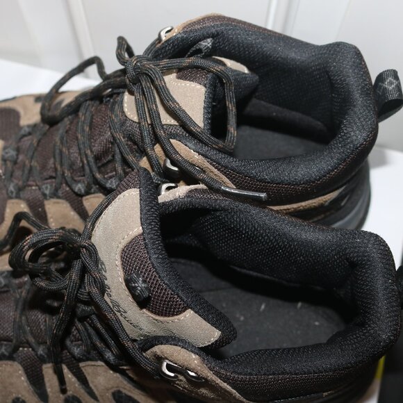 Eddie Bauer Ridgeline hiking boots size 10.5 Med and comes with box - Picture 7 of 11